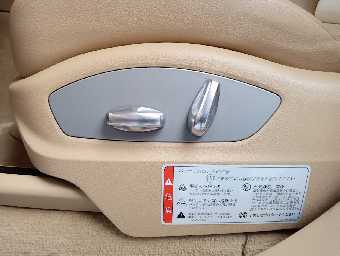PORSCHE CAYENNE 2011 Image 42