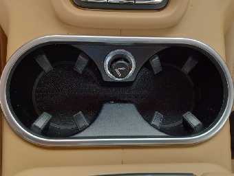 PORSCHE CAYENNE 2011 Image 60