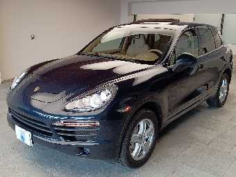 PORSCHE CAYENNE 2011 Image 65