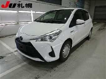 TOYOTA VITZ 2018 Image 1