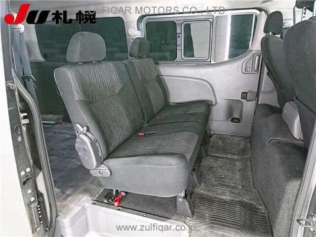 NISSAN NV350 CARAVAN 2018 Image 9