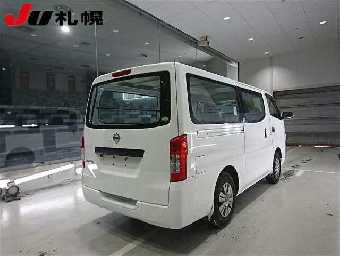 NISSAN NV350 CARAVAN 2018 Image 2