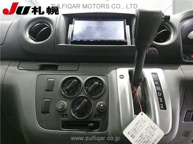 NISSAN NV350 CARAVAN 2018 Image 6