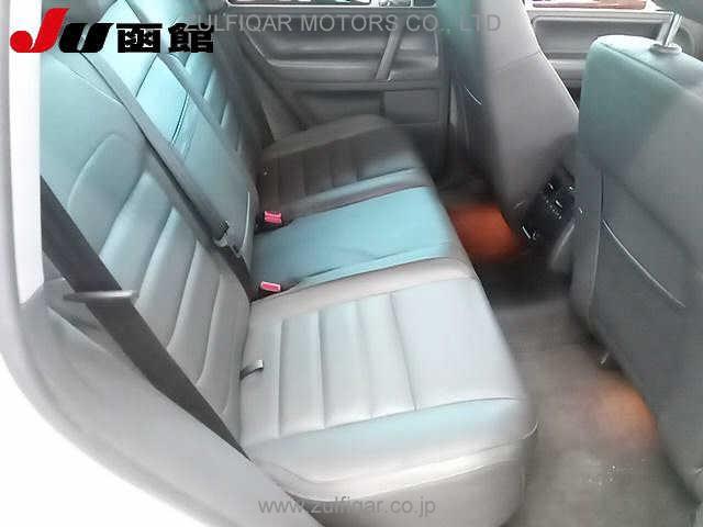 VOLKSWAGEN TOUAREG 2008 Image 8