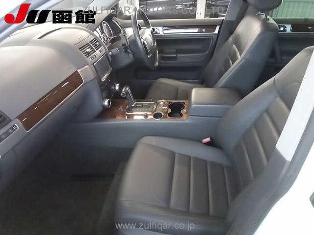 VOLKSWAGEN TOUAREG 2008 Image 9