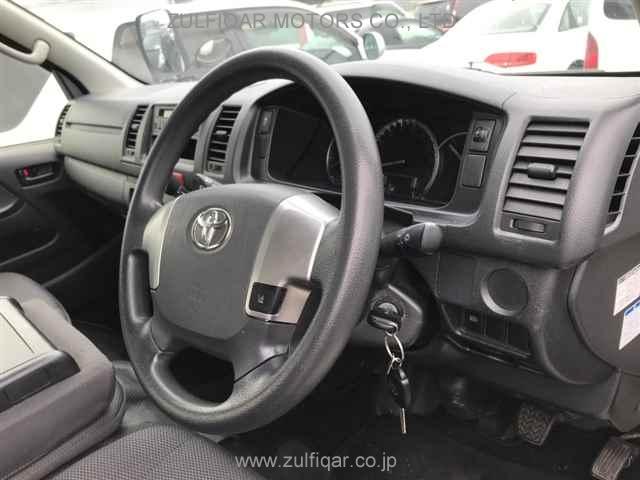 TOYOTA HIACE 2018 Image 3
