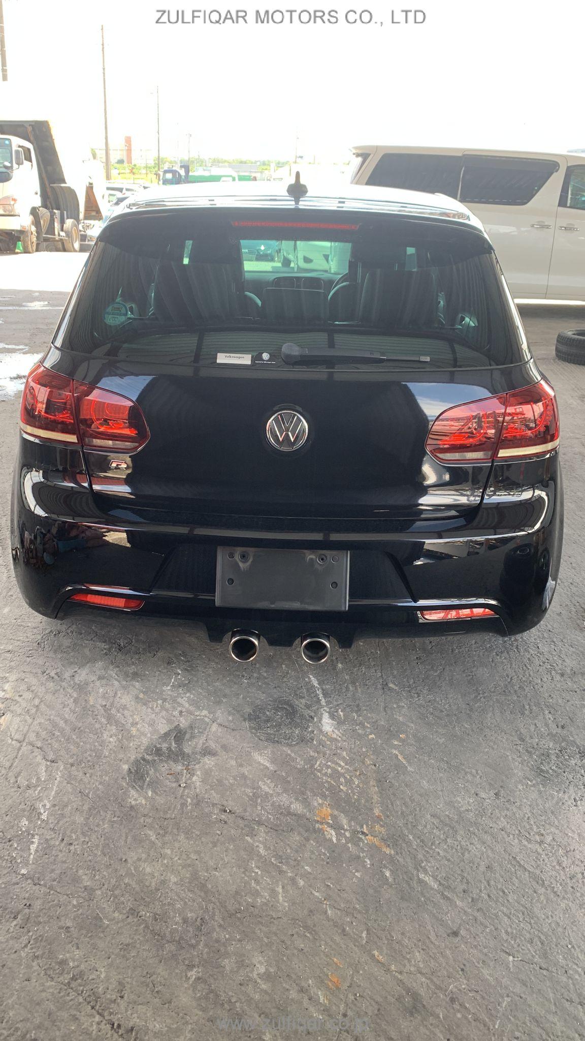 VOLKSWAGEN GOLF 2011 Image 9