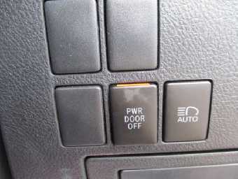 TOYOTA ALPHARD 2018 Image 20