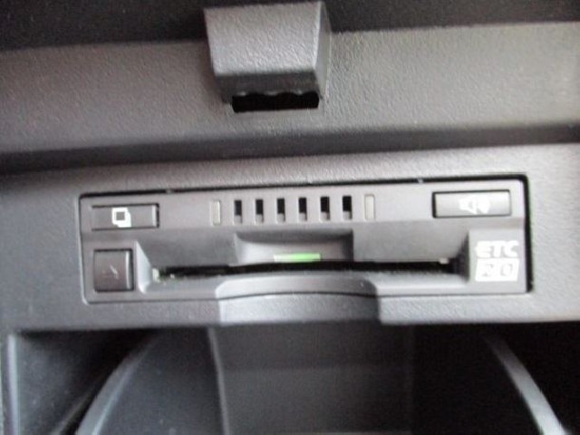 TOYOTA ALPHARD 2018 Image 27