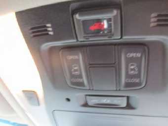 TOYOTA ALPHARD 2018 Image 23