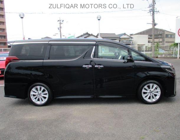 TOYOTA ALPHARD 2018 Image 4