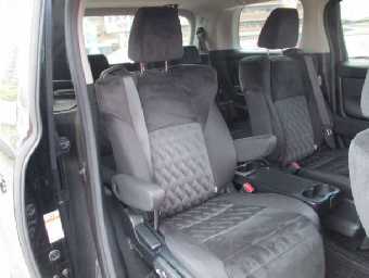 TOYOTA ALPHARD 2018 Image 25