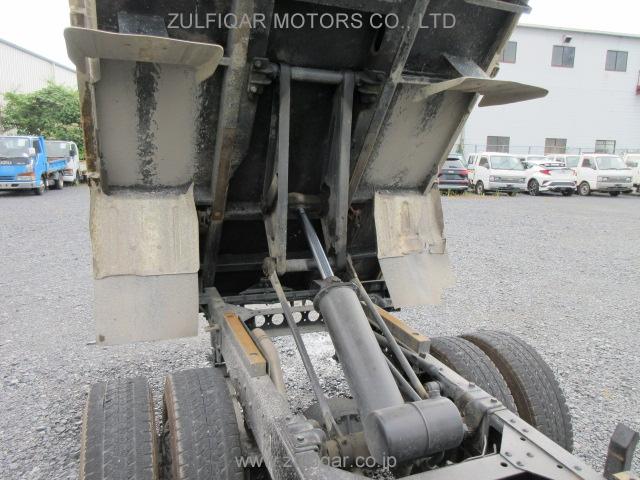 ISUZU ELF DUMP TRUCK 2000 Image 12