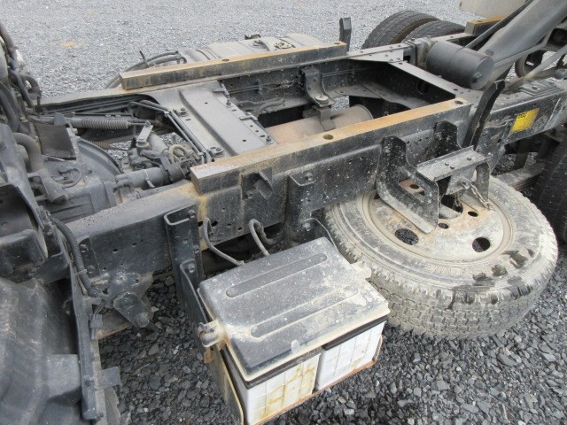 ISUZU ELF DUMP TRUCK 2000 Image 22