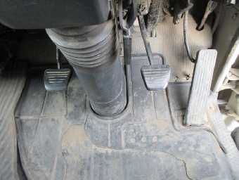 ISUZU ELF DUMP TRUCK 2000 Image 24