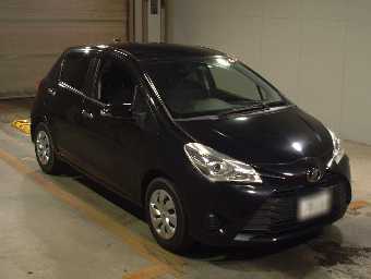 TOYOTA VITZ 2018 Image 3