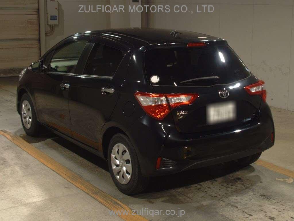 TOYOTA VITZ 2018 Image 4