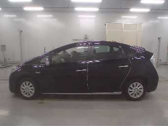 TOYOTA PRIUS PHV 2013 Image 4