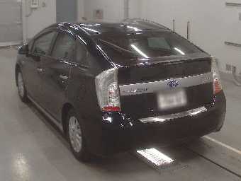TOYOTA PRIUS PHV 2013 Image 6