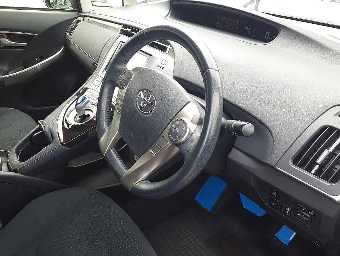 TOYOTA PRIUS PHV 2013 Image 7