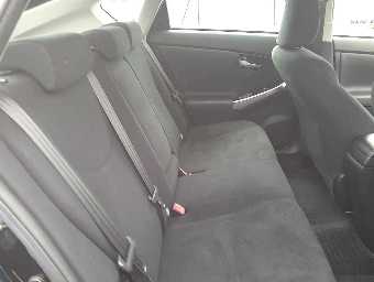 TOYOTA PRIUS PHV 2013 Image 10