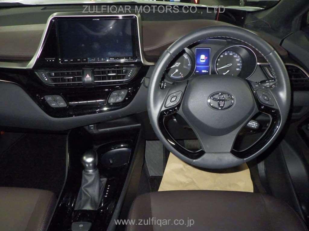 TOYOTA C-HR 2019 Image 6