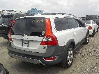 VOLVO XC70 2010 Image 14