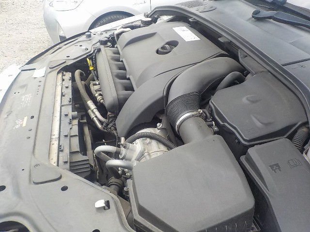 VOLVO XC70 2010 Image 23