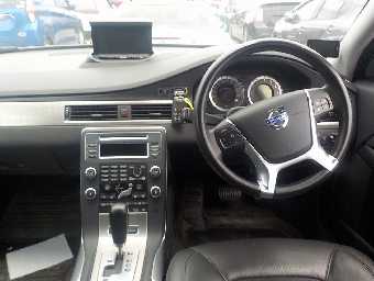 VOLVO XC70 2010 Image 4