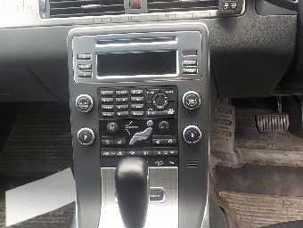 VOLVO XC70 2010 Image 7