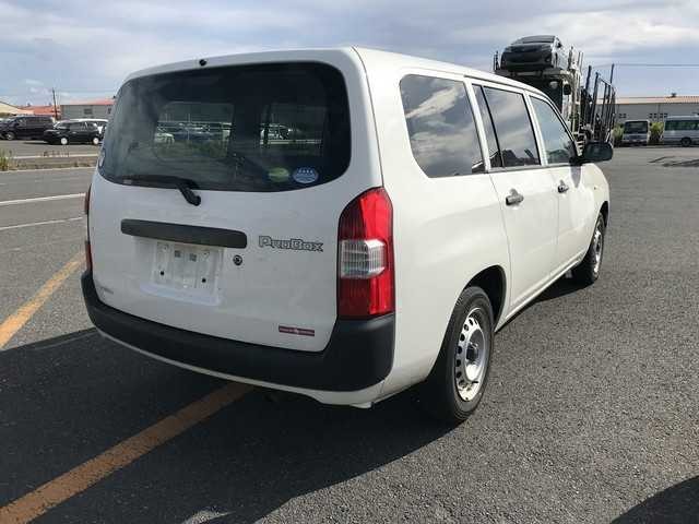 TOYOTA PROBOX 2018 Image 26