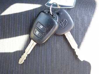 TOYOTA COROLLA FIELDER 2017 Image 8