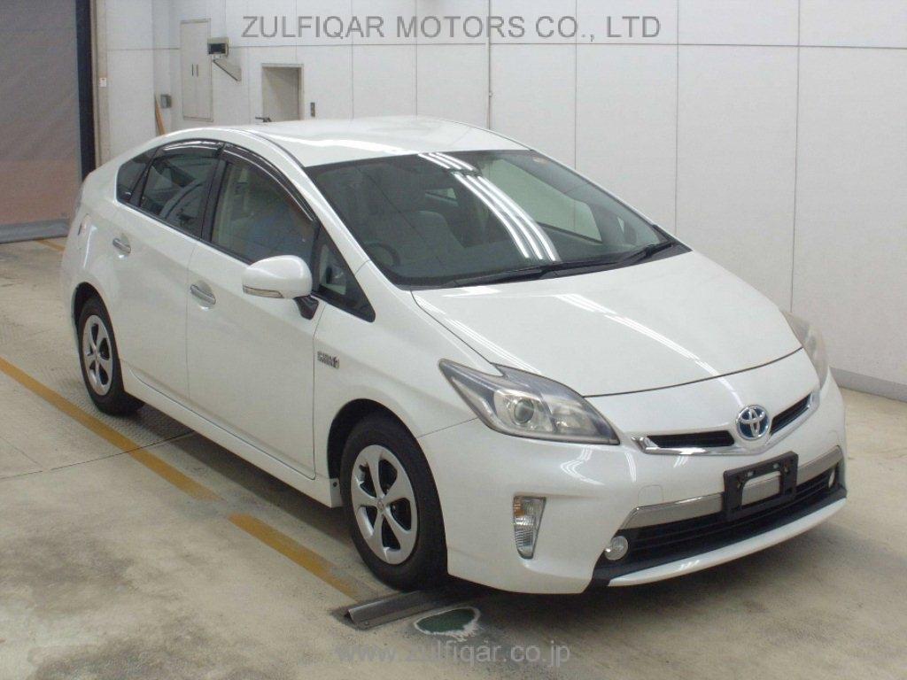 TOYOTA PRIUS PHV 2013 Image 1