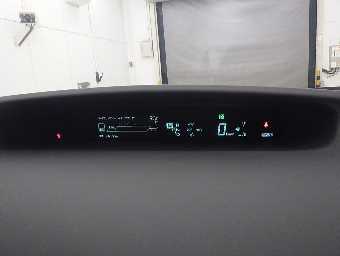 TOYOTA PRIUS PHV 2013 Image 6