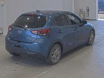 MAZDA DEMIO 2017 Image 2