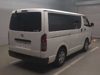 TOYOTA HIACE 2019 Image 2