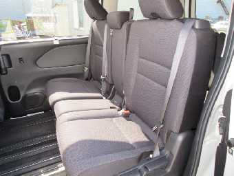 NISSAN SERENA 2019 Image 11