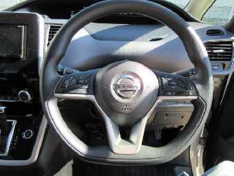 NISSAN SERENA 2019 Image 15