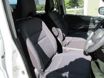 NISSAN SERENA 2019 Image 6