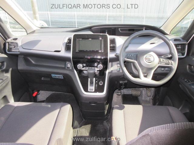 NISSAN SERENA 2019 Image 7