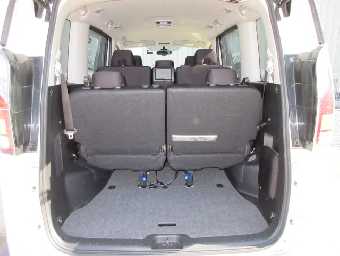 NISSAN SERENA 2019 Image 10