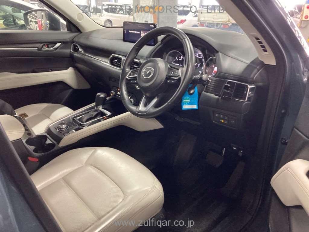 MAZDA CX-5 2021 Image 5