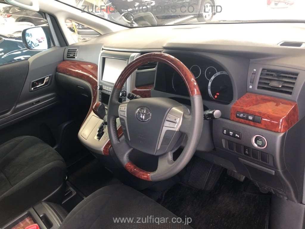 TOYOTA VELLFIRE 2011 Image 5