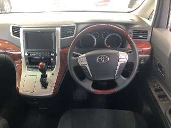 TOYOTA VELLFIRE 2011 Image 6
