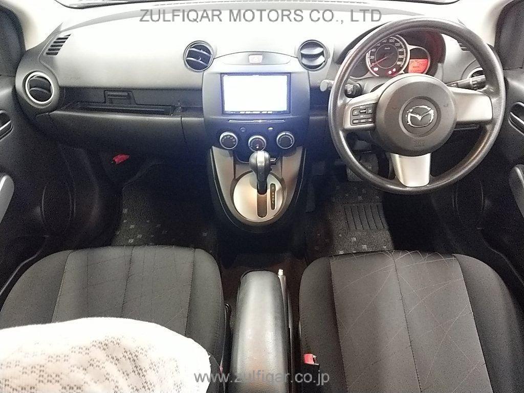 MAZDA DEMIO 2012 Image 3