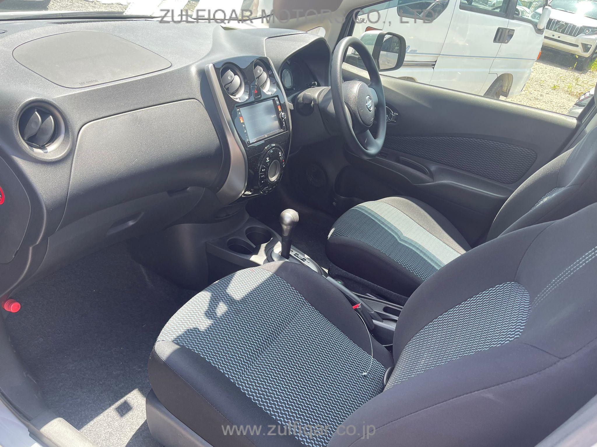 NISSAN NOTE 2012 Image 6