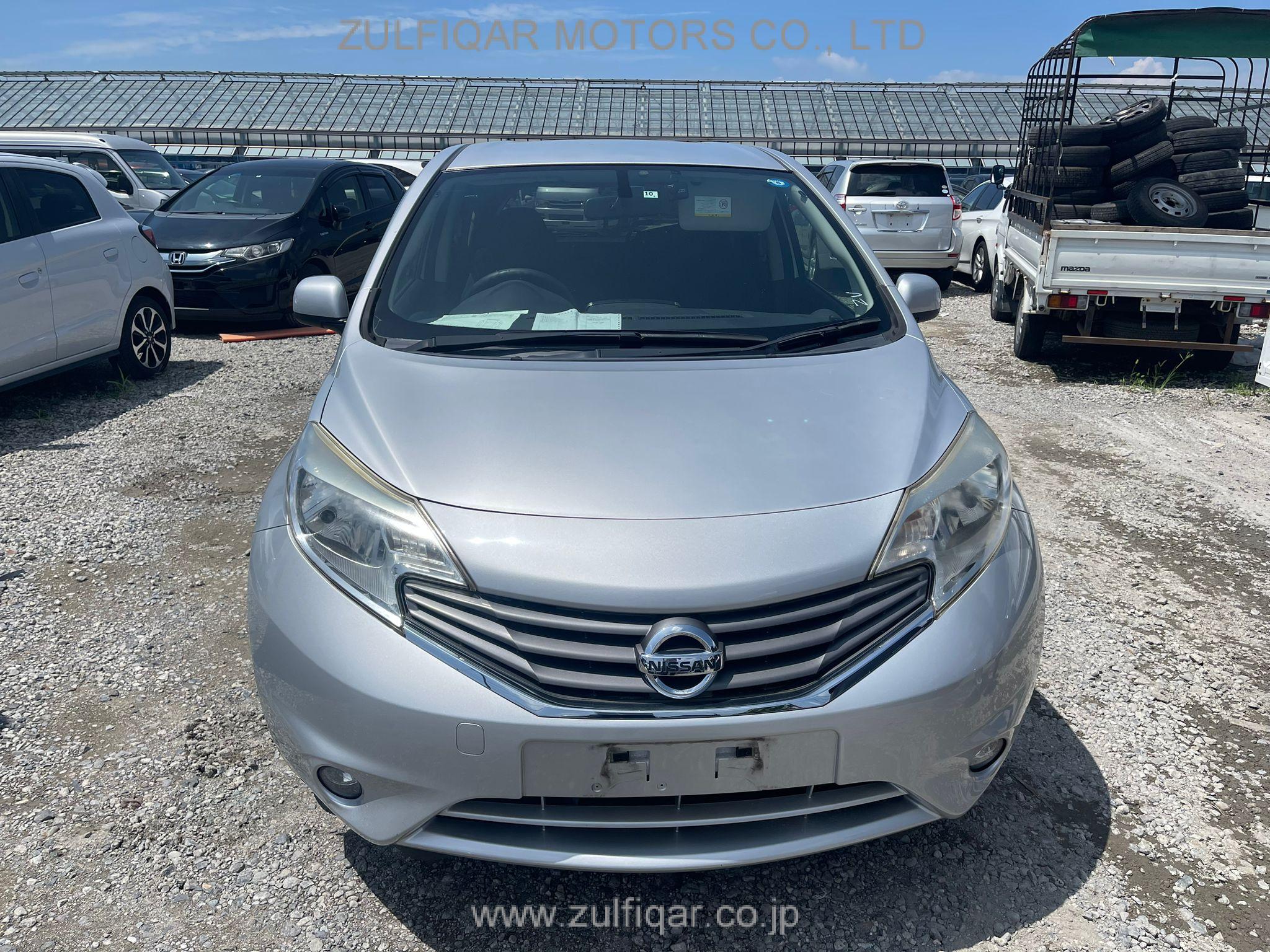 NISSAN NOTE 2012 Image 10