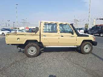 TOYOTA LAND CRUISER PICKUP 2022 Image 4