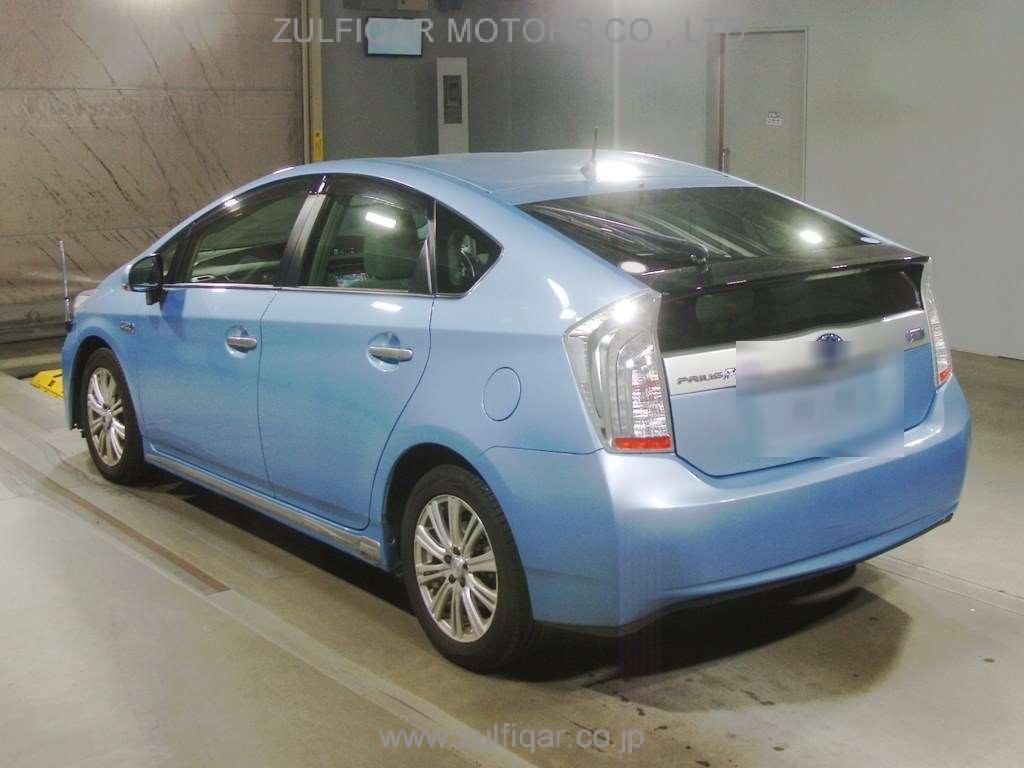 TOYOTA PRIUS PHV 2013 Image 4