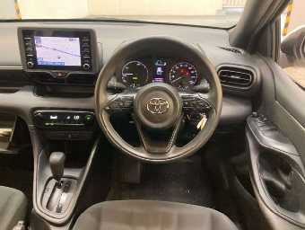 TOYOTA YARIS 2020 Image 6